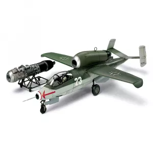 Avioni i helikopteri - 1:48 Ger. Heinkel He162A-2 Salamander