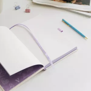 Alice In Wonderland - Alice Premium A5 Agenda With Pen
