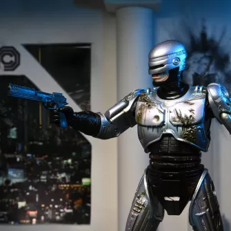 Akcione figure - RoboCop Action Figure Ultimate Battle Damaged RoboCop with Chair (18 cm)