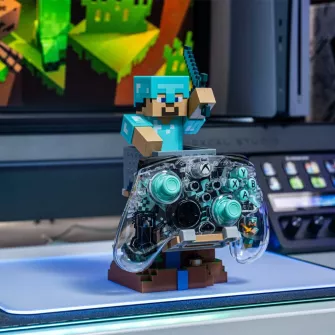 Akcione figure - Minecraft: Steve in Diamond Armour Cable Guys R.E.S.T Collectible Figure Device Holder