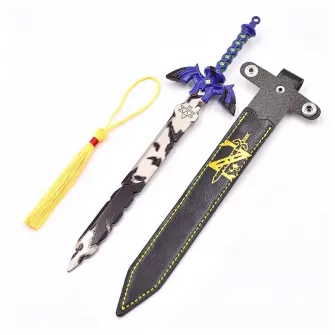Privesci - Sword Keychain - Legend of Zelda - Master Sword w Leather Sheath