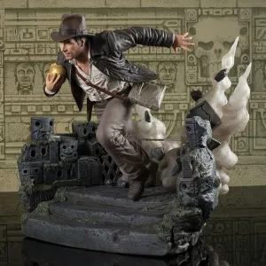 Indiana Jones: Raiders of the Lost Ark Deluxe Gallery PVC Statue Escape with Idol (25 cm)