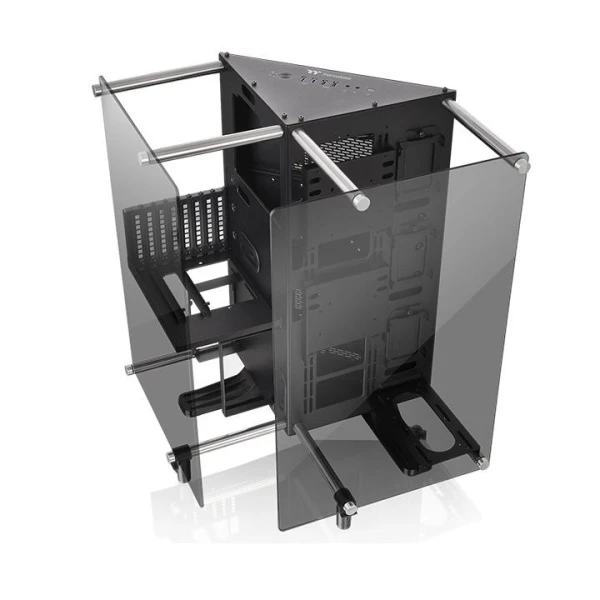 Kućište Thermaltake Core P90 TG
