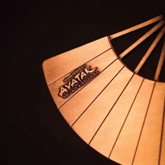 Merchandise razno - Avatar: The Last Airbender - Limited Edition Aang’s Glider Mini Metal Replica