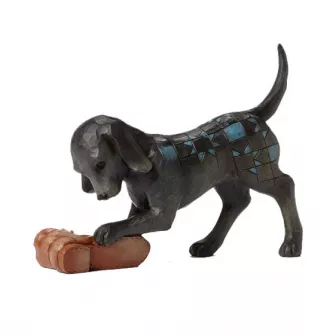 Ukrasne figure - Buster (Dog With Shoe)