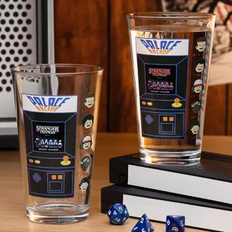 Šolje i čaše - Stranger Things Arcade Colour Glass
