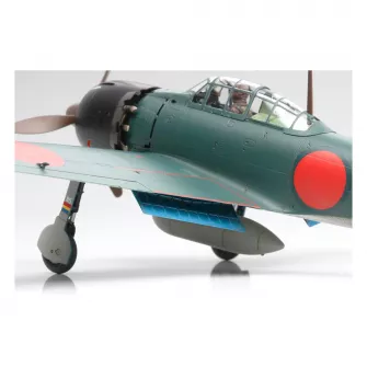 Plastične makete - 1:48 Japan Mitsubishi A6M5/5a Zero Fighter (ZEKE)