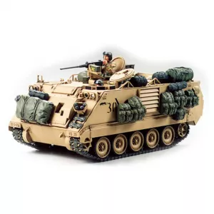 Model Kit Military - 1:35 US M113A2  Armored Personnel Carrier Desert Version