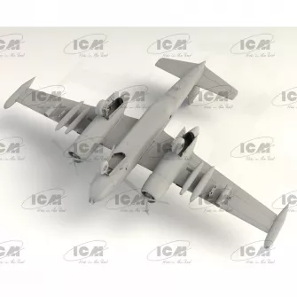 Avioni i helikopteri - B-26K Counter Invader (Early) US Attack Aircraft 1:48