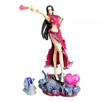Akcione figure - One Piece - Boa Hancock with Den Den Mushi (32cm)