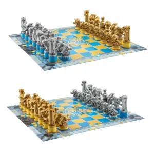 Universal - Minions Medieval Chess Set